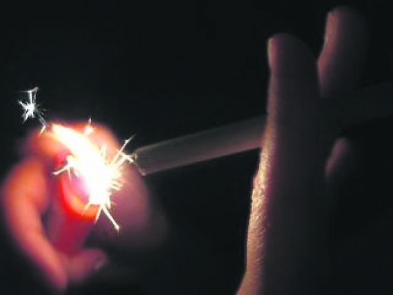 sparks--cigarette_19-104641